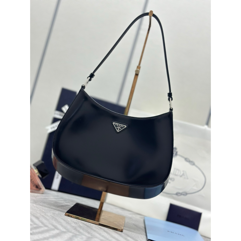 Prada Cleo Schultertasche gebürstetes Leder-Black