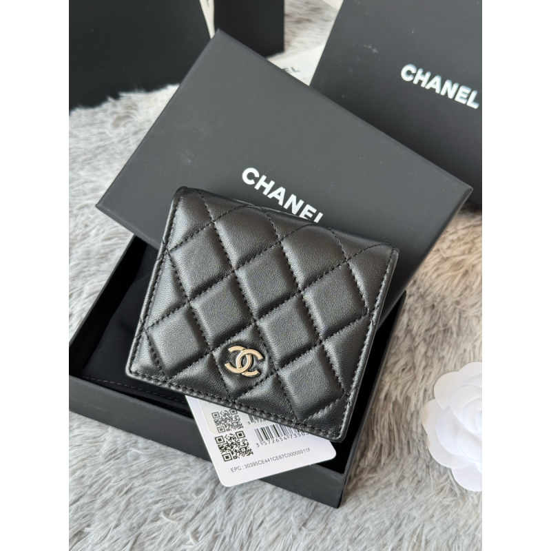 Schwarz Lammfell Chanel Kleine gefaltete Brieftasche silber Hardware