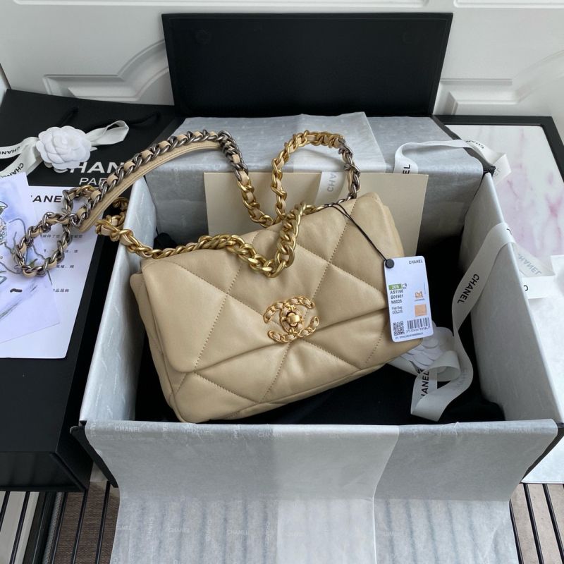 Chanel 19 Handbag 
