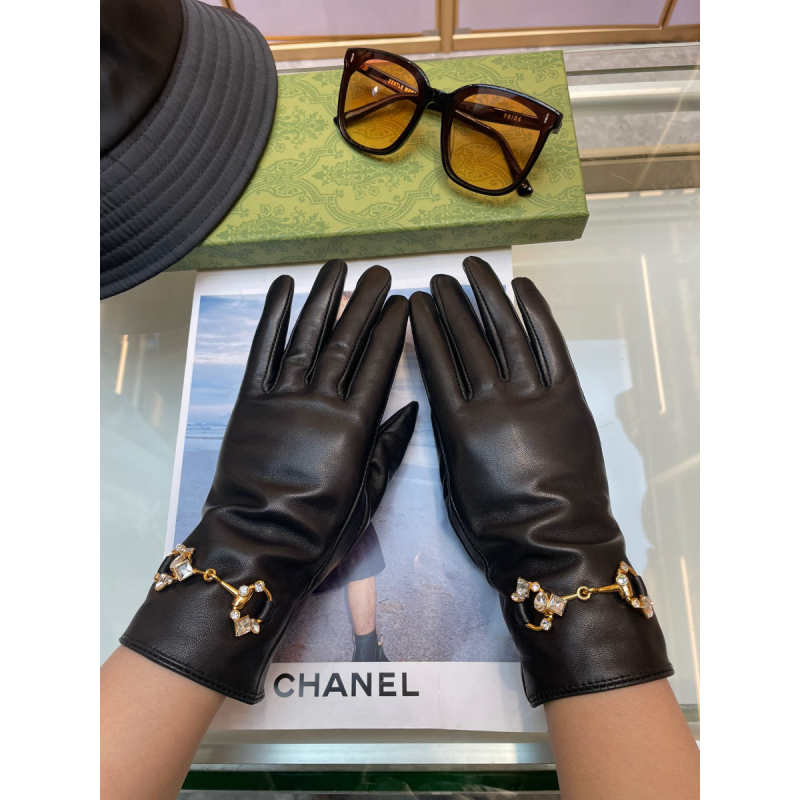 Gucci Gloves