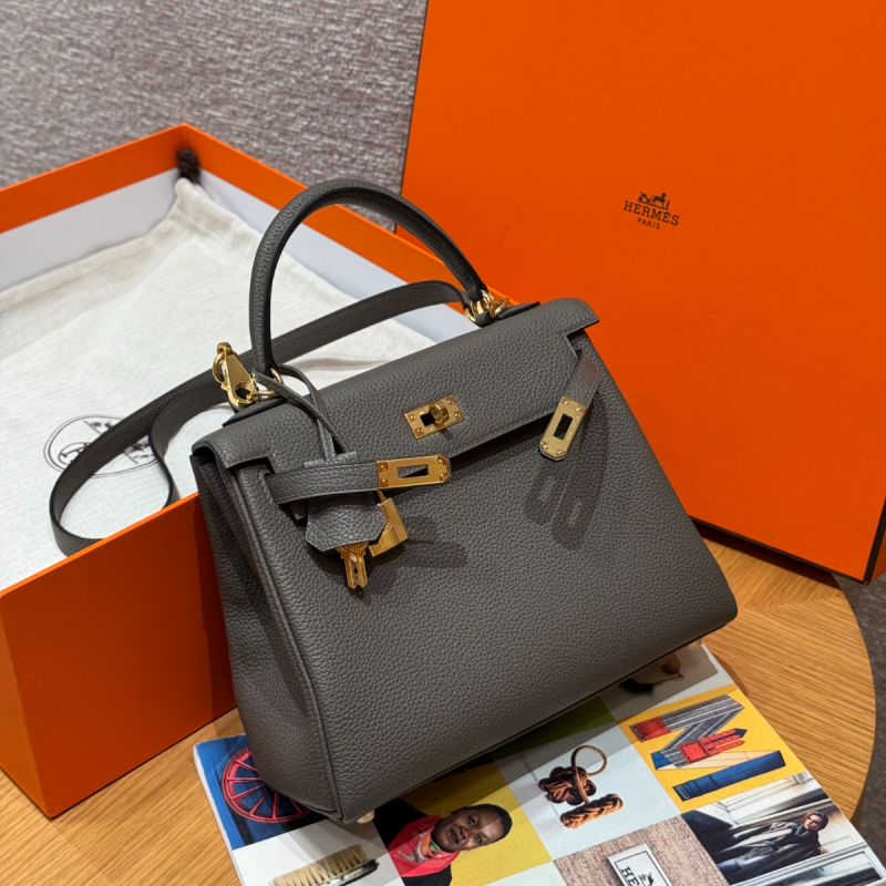 Hermes Kelly 25 / 28  in togo leather-Etain
