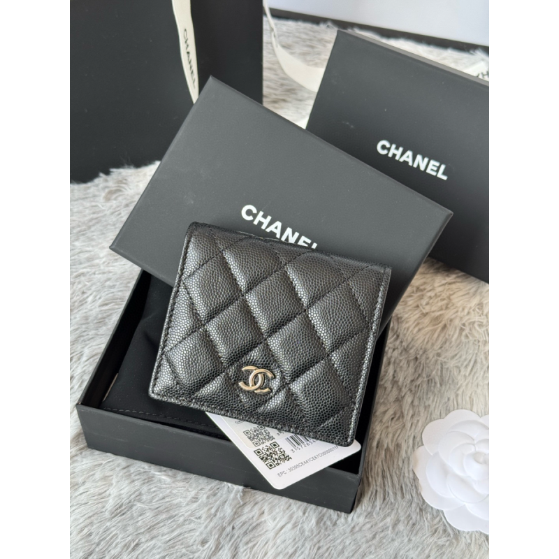 Schwarzes körniges Leder Chanel Kleine gefaltete Brieftasche Silber Hardware