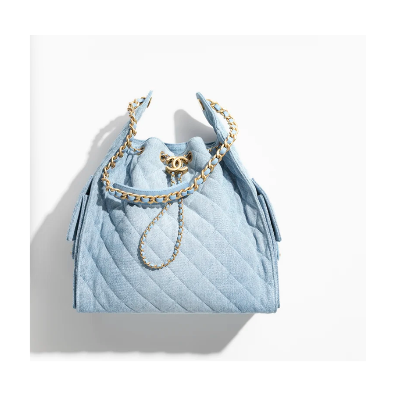 Chanel 25 Medium handbag - Blue washed denim 