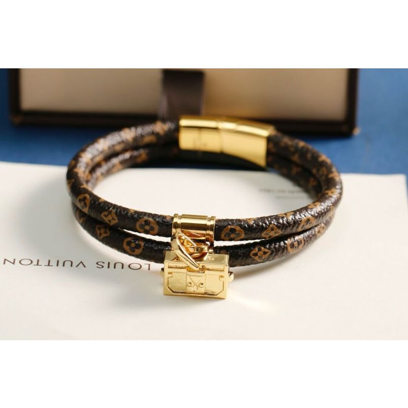 LV Bracelet 