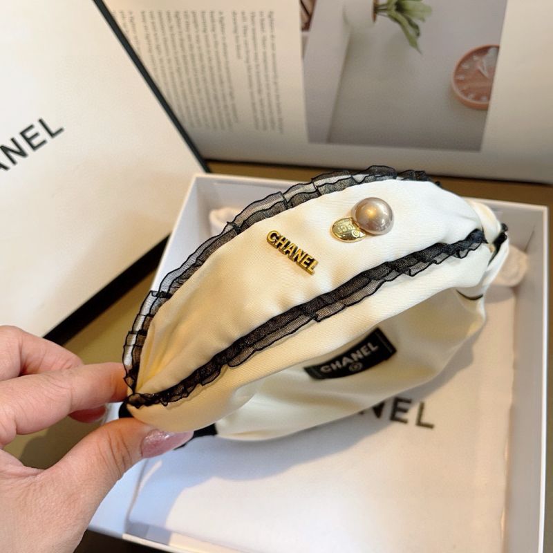 Chanel hairband