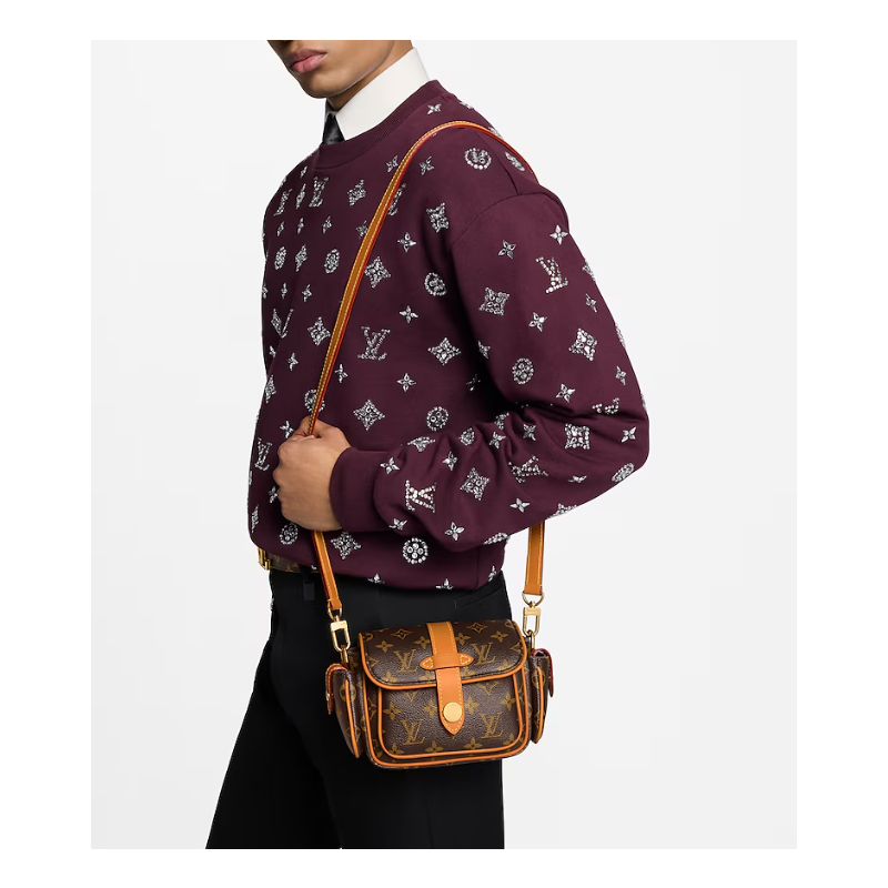 M14742 Cargo Wearable Wallet